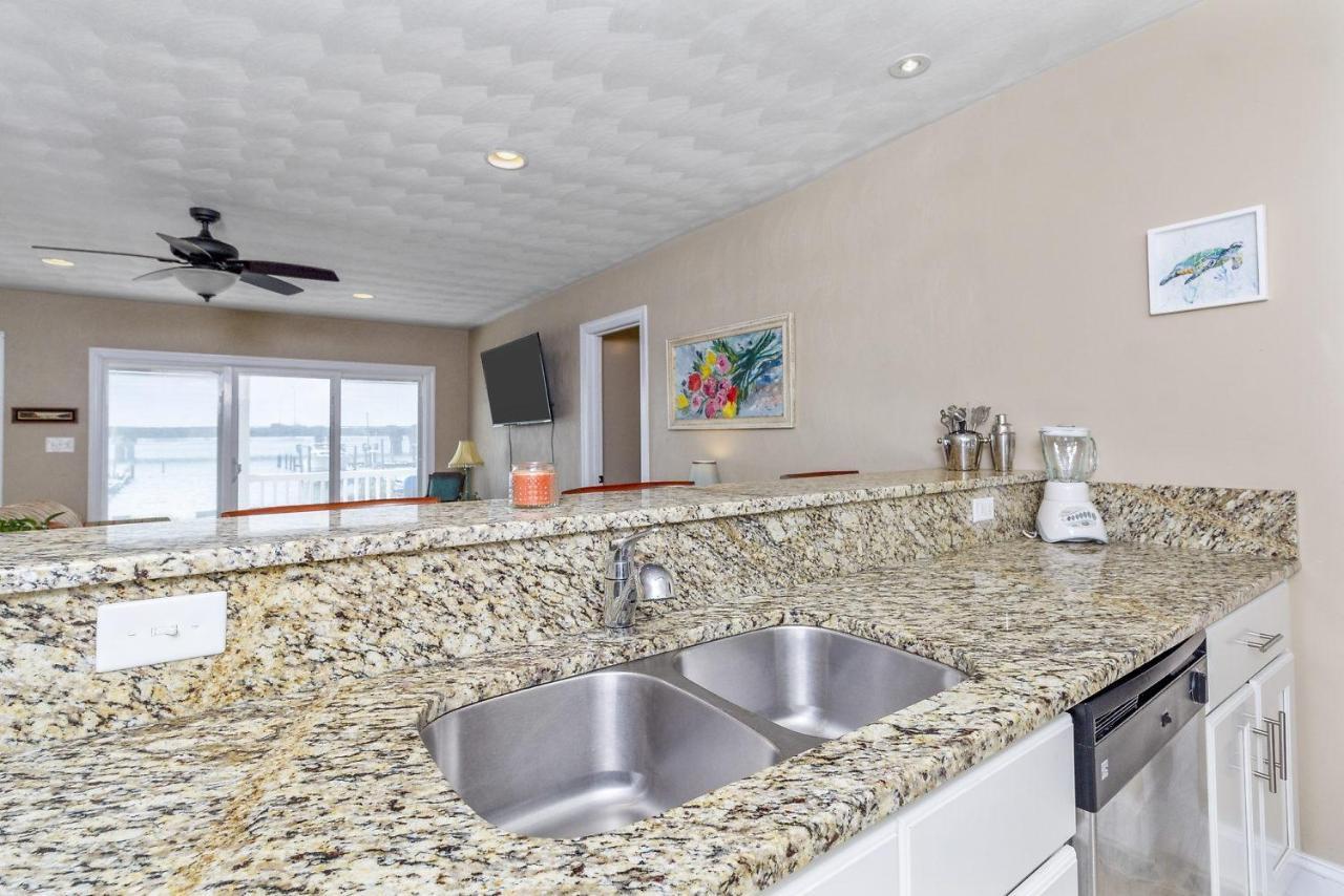 Water Front Delight On The Bay Home Norfolk Exterior foto